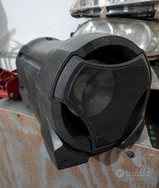 Subwoofer auto