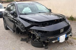 AUTO SINISTRATA