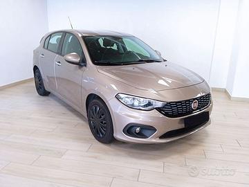 FIAT Tipo (2015-->) 1.4 T-Jet 120CV GPL 5 por...
