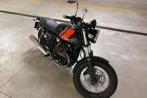 Moto Guzzi V7 II Special