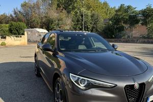 Alfa Romeo Stelvio 2023