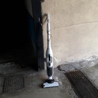 Scopa elettrica ricaricabile Bosch mod. Flexxo