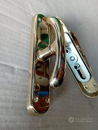 Maniglie finestre ottone 