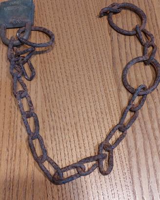 Catena antica