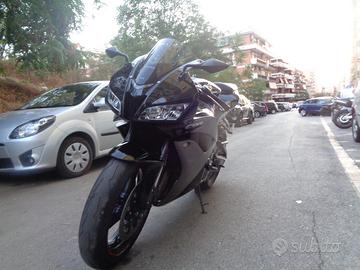 Honda CBR 600 RR 2007 – 27.000 km circa