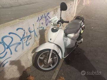 Aprilia Scarabeo 50 - 2006