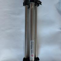 Treppiedi Manfrotto Professional Tripod