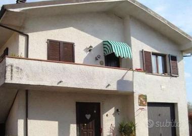 Appartamento a Monsummano Terme (PT)