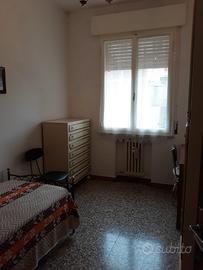 Stanza singola per studentessa. Cesena centro