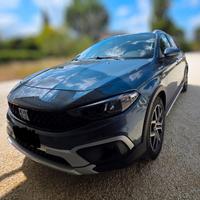 Tipo Cross Hybrid+GPL Garanzia 2027 KM Illimitati