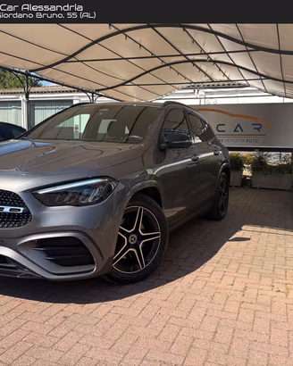 Mercedes-Benz GLA 200 AMG Line Premium 200 #10679