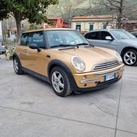 Mini 1.4 tdi One 75 CV - TAGLIANDATA