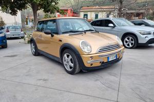Mini 1.4 tdi One 75 CV - TAGLIANDATA