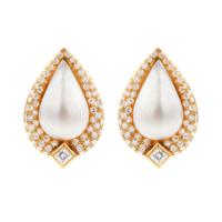 Orecchini in oro 18 kt con Perle Mabè e diamanti
