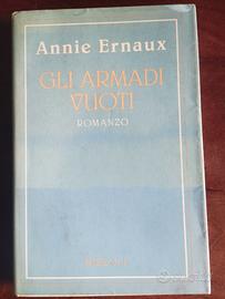 Annie Ernaux Gli armadi vuoti