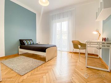 Camera centralissima con balcone [TN_PRP20-B_S4]