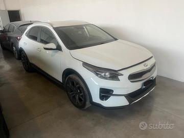 Kia XCeed 1.6 CRDi 136 CV MHEV iMT High Tech