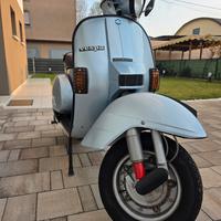 Vespa PX 125 E  arcobaleno del 1984