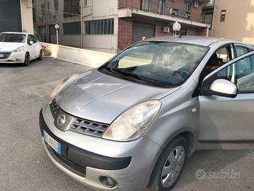 auto familiare 