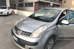 auto familiare 