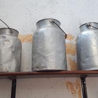 Portalatte e varie in latta antiquariato