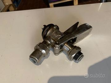 Prese per fusti in acciaio