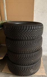 4 gomme Nexen Winguard Snow G3 WH21 215/60R16 99H
