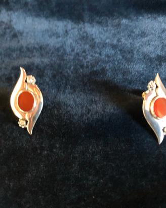 Orecchini In Argento con Corniola e Brillantini