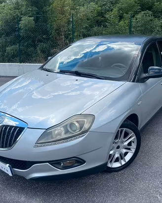 Lancia Delta 1.6 MJT DPF Platino