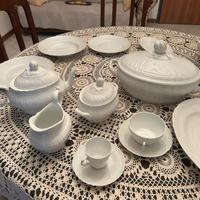 Servizio piatti e tazzine Richard-Ginori