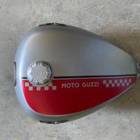 Serbatoio moto guzzi bomber v9 usato