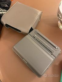 VIDEOVOYAGER VCR/LCD-TV Personal PVR570