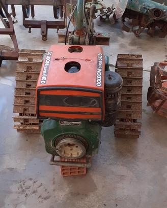 Fresa motocoltivatore con cingoli ed accessori var