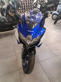 Suzuki GSX-R 750 2008 garanzia permuta finanziamen