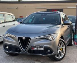 Alfa Romeo Stelvio 2.2 210 CV AT8 Q4 Executive