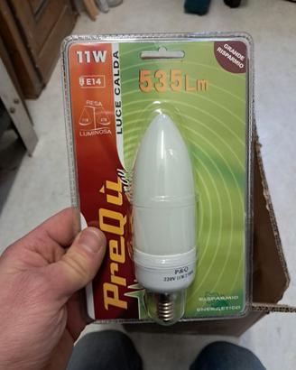 Lampadina E14 a candela