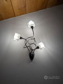 Lampadario a muro con due applique