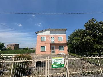 CASA INDIPENDENTE A VILLADOSE