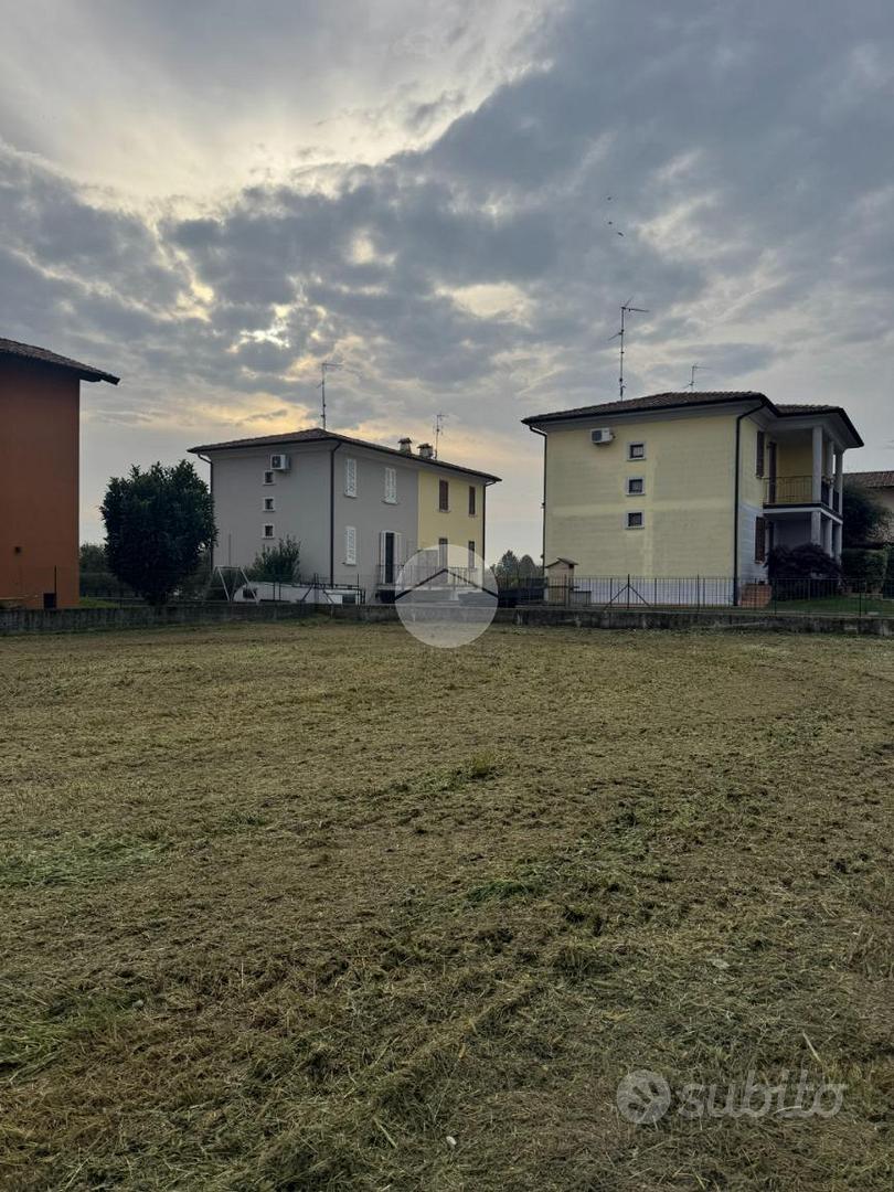 TER. RESIDENZIALE A POMPIANO - Vista 3