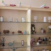 TRE SCAFFALI DA ESPOSIZIONE SEPARABILI