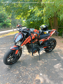 KTM Duke 790