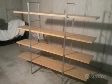 divisorio a mensole ikea