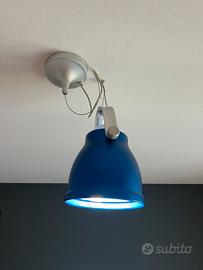 Lampada a sospensione led blu mare