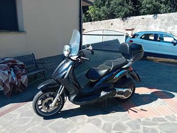 Piaggio Beverly 500 tourer