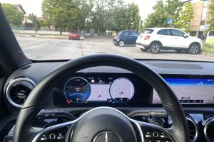 Sempre tagliandata Mercedes