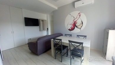 Marluna - Casa Vacanze in centro e a 30m dal mare