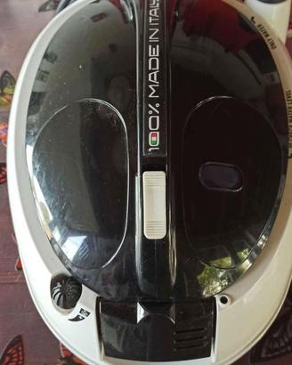 Aspirapolvere con vapore