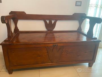 Cassapanca antica in legno