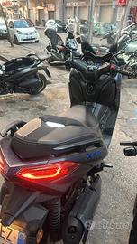 Yamaha X-Max 300 - 2022