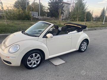 Volkswagen New Beetle